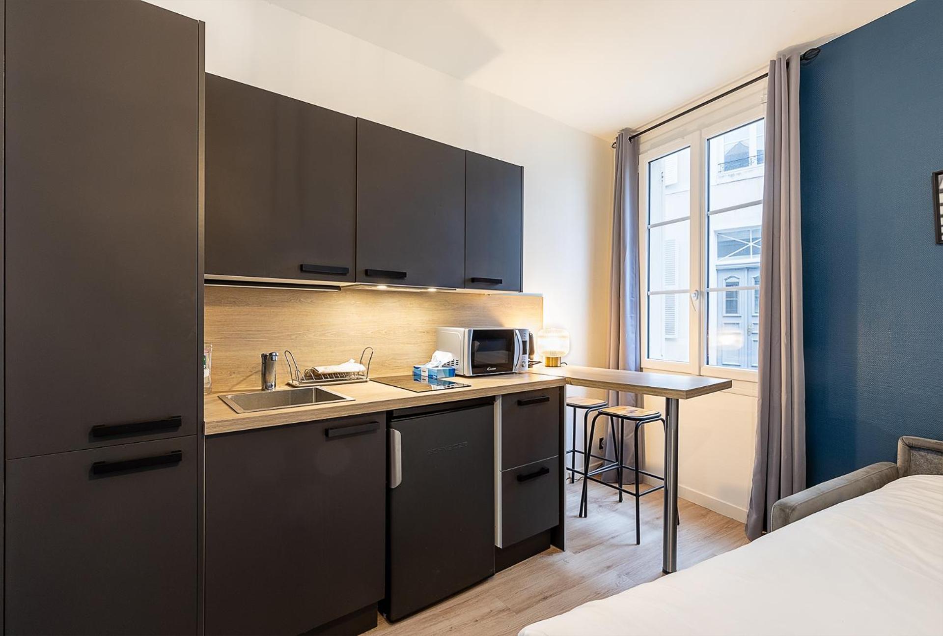 Smart Inn Fontainebleau Centre- Studio Экстерьер фото
